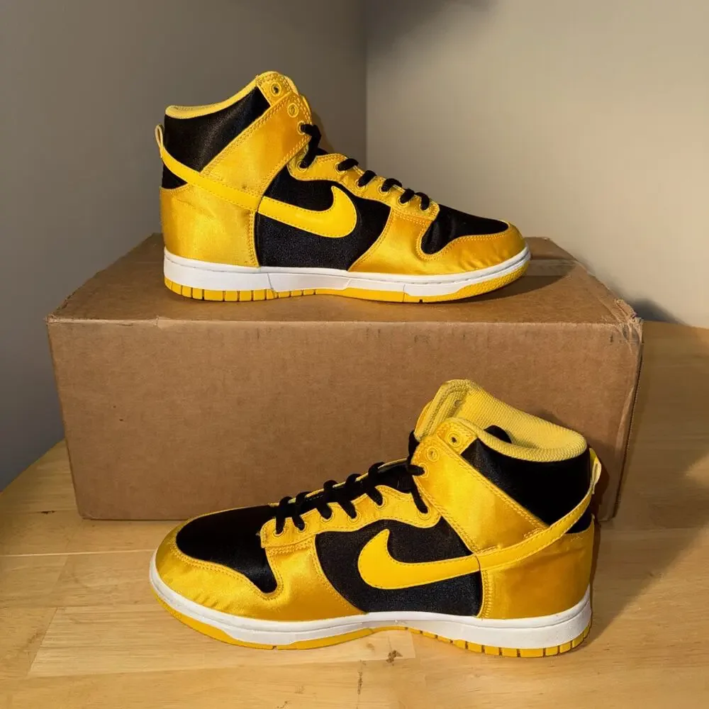 Size 9w - Nike Dunk High Satin Goldenrod